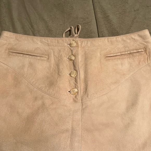 Adrienne Vittadini Pale Peach Genuine Leather High Waist Vintage Skirt Size 8 - Picture 3 of 5
